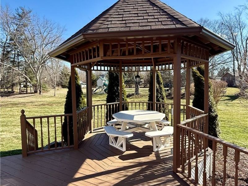 1431 High Street, Louisville, OH 44641 Photo 10