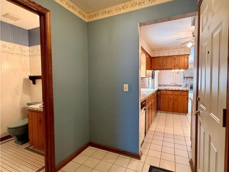 1431 High Street, Louisville, OH 44641 Photo 16