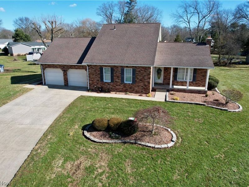 1431 High Street, Louisville, OH 44641 Photo 2