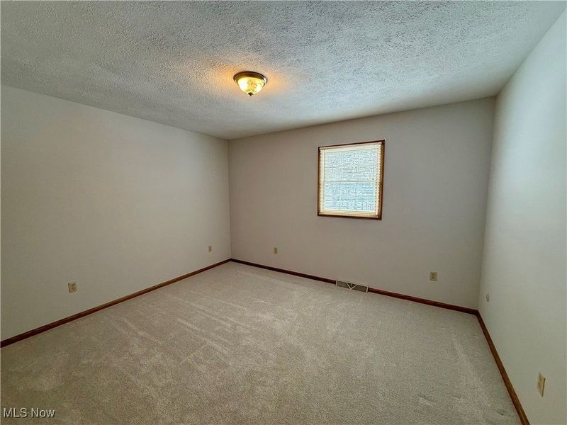 1431 High Street, Louisville, OH 44641 Photo 35