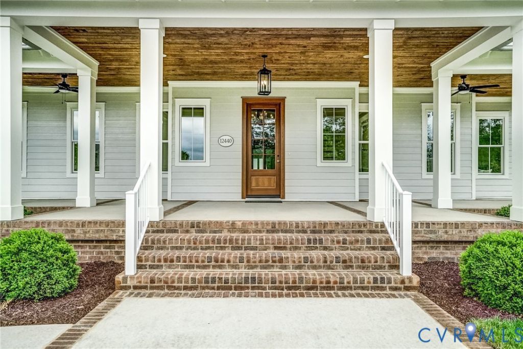 12436 Bluffton Ridge Court Goochland, VA 23238