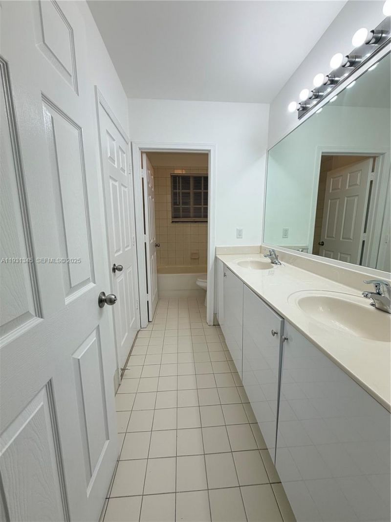 1415 NW 34th Way, Unit 1415, Lauderhill, FL 33311 Photo