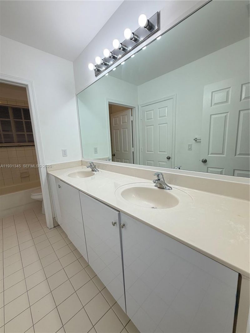 1415 NW 34th Way, Unit 1415, Lauderhill, FL 33311 Photo