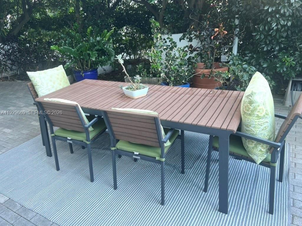 1000 S Pointe Dr, Unit 308, Miami Beach, FL 33139 Photo