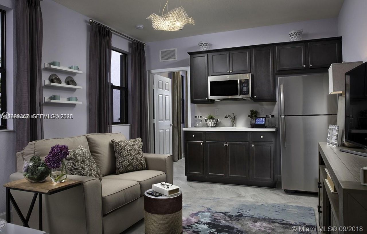 3541 W 104th Ter , Hialeah, FL 33018 Photo