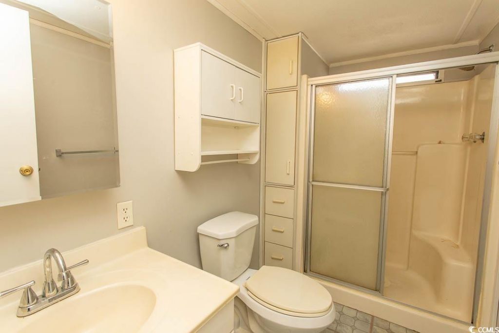 3 Burr Circle Photo 21