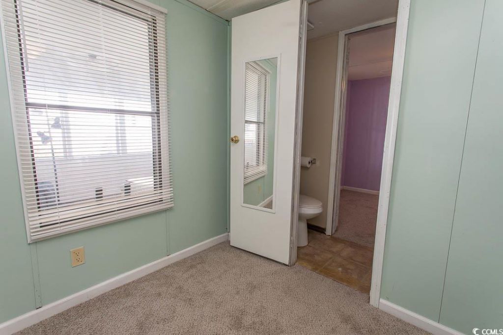 3 Burr Circle Photo 25