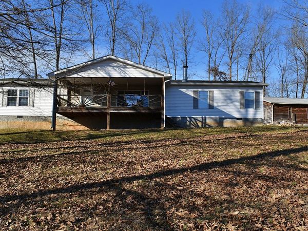 467 Russell Hill Rd, Speedwell, TN 37870