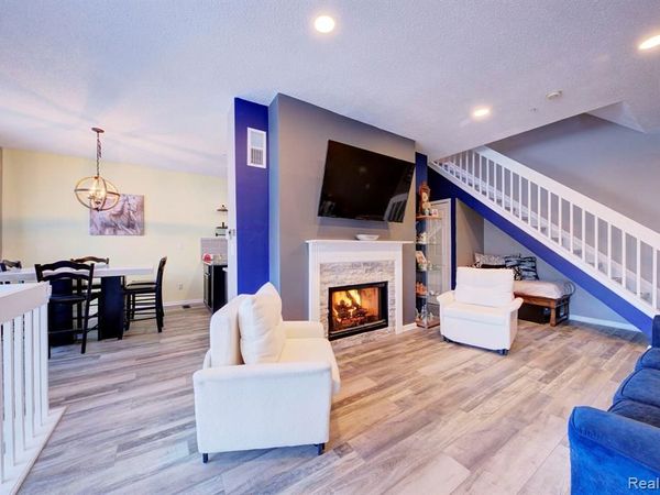 49966 Plymouth Way, Plymouth, MI 48170