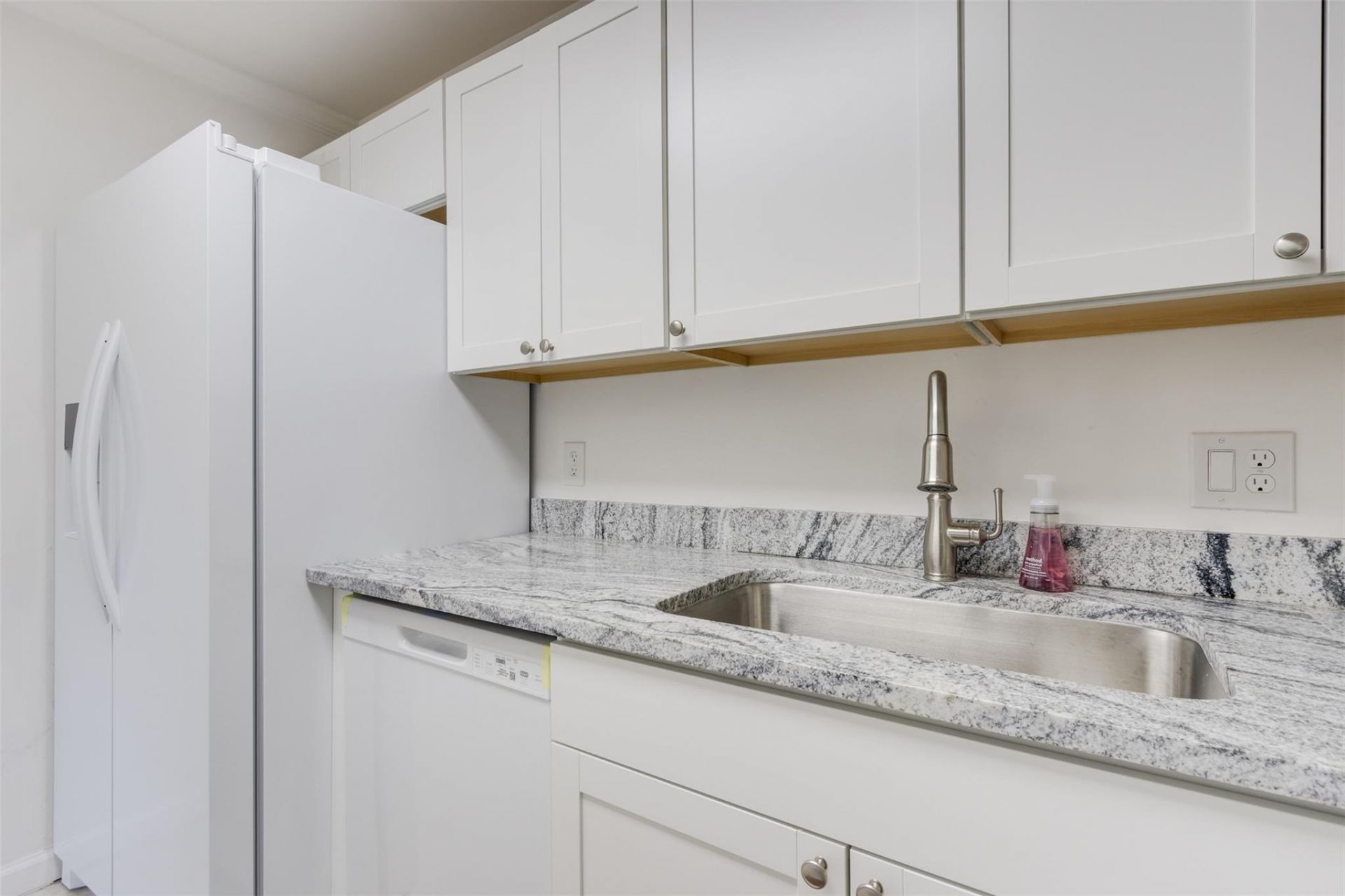 9410 Live Oak Place, Unit 203, Davie, FL 33324 Photo