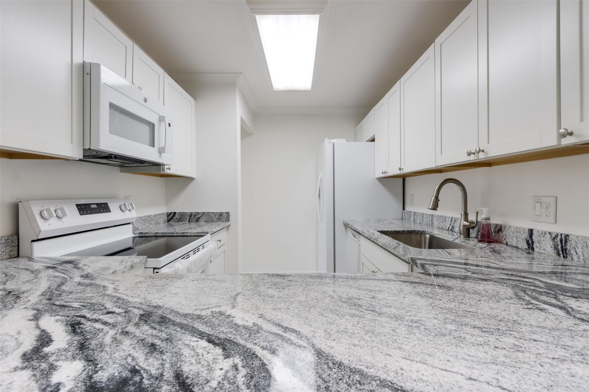 9410 Live Oak Place, Unit 203, Davie, FL 33324 Photo