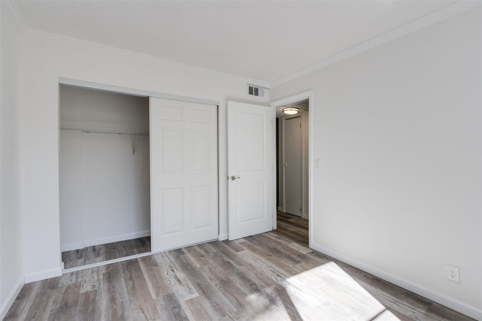 9410 Live Oak Place, Unit 203, Davie, FL 33324 Photo