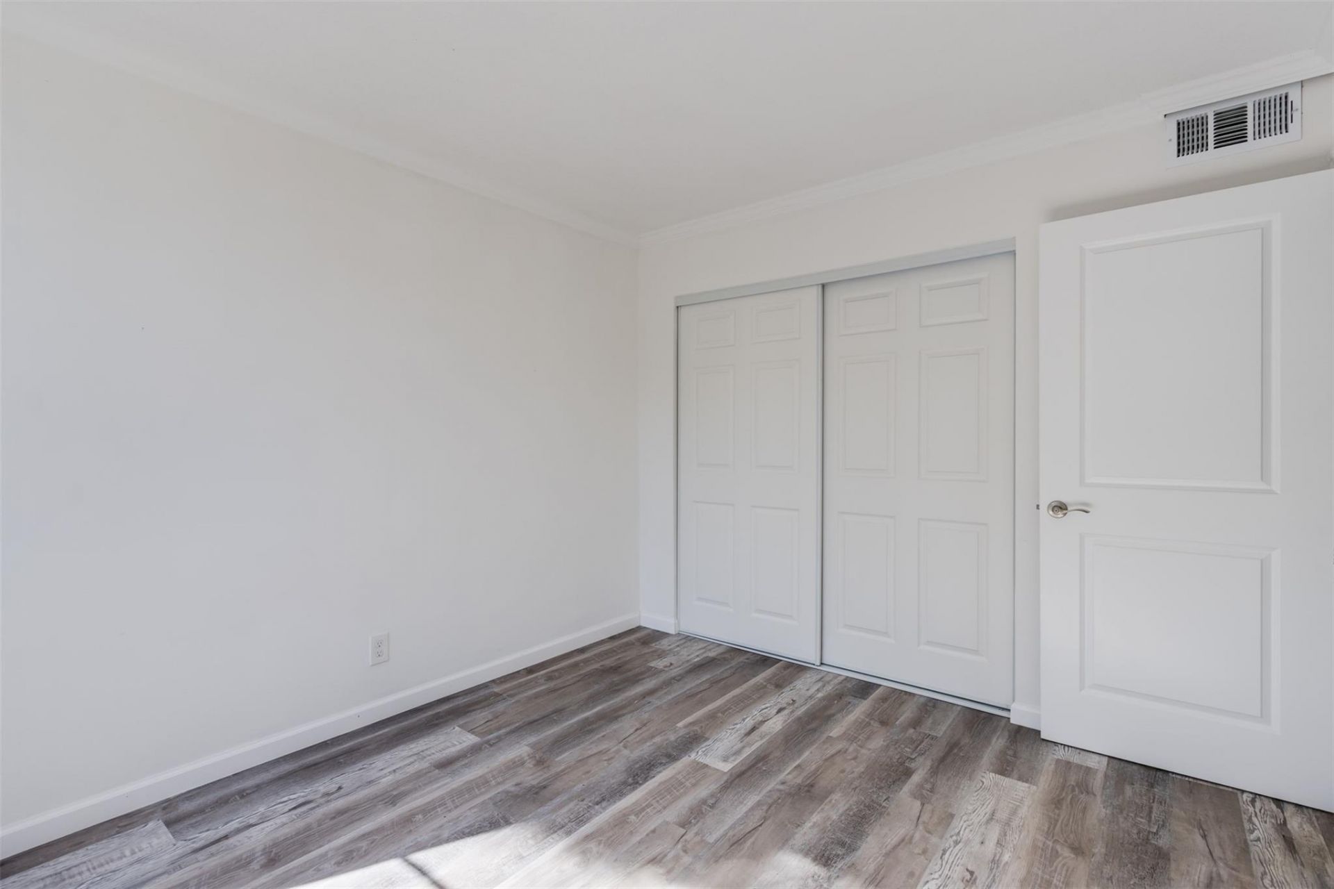 9410 Live Oak Place, Unit 203, Davie, FL 33324 Photo