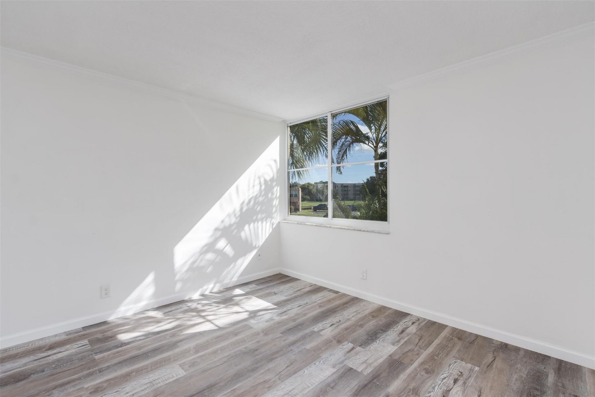9410 Live Oak Place, Unit 203, Davie, FL 33324 Photo