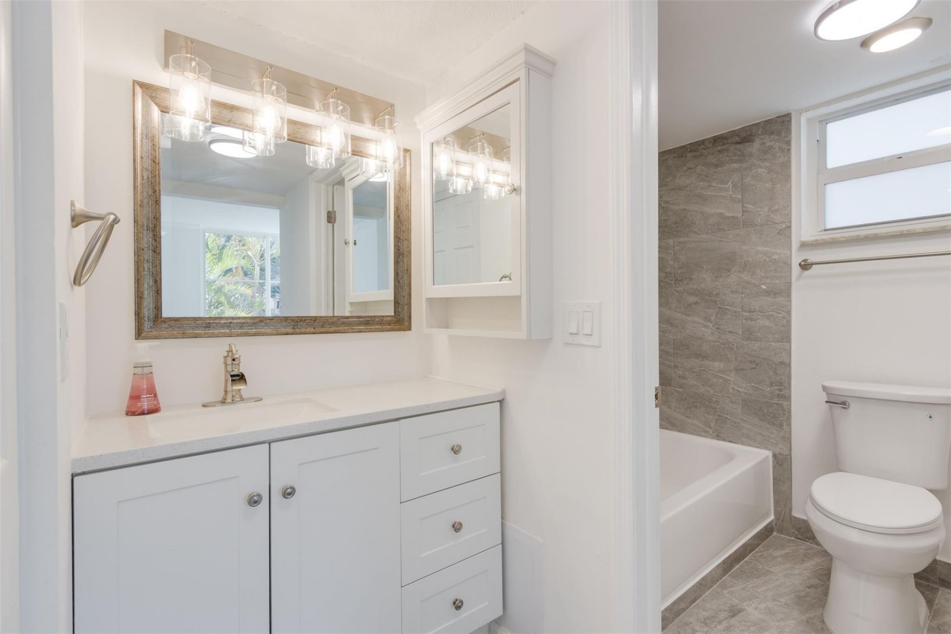 9410 Live Oak Place, Unit 203, Davie, FL 33324 Photo