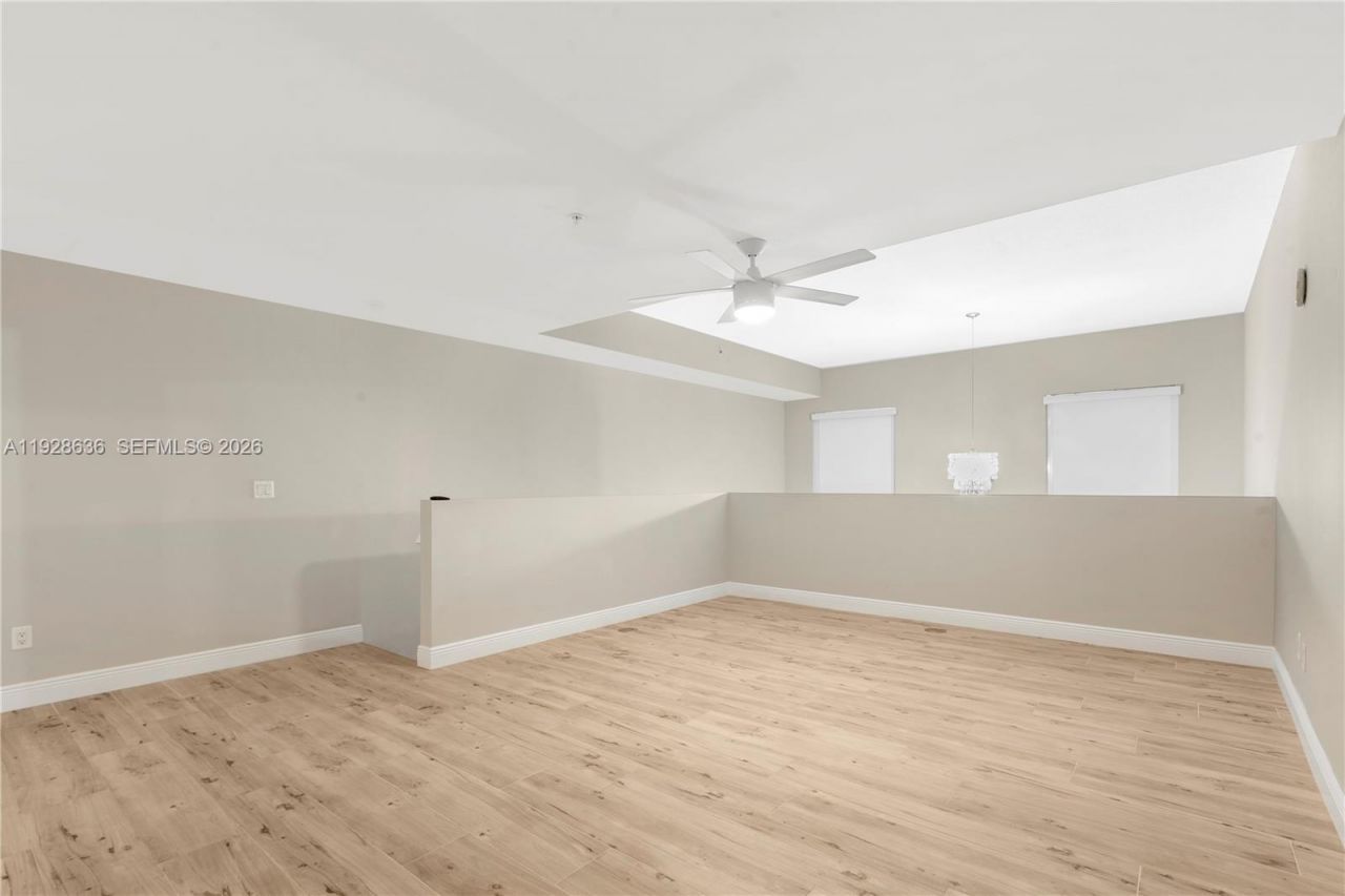 8395 SW 73rd Ave, Unit 105, Miami, FL 33143 Photo