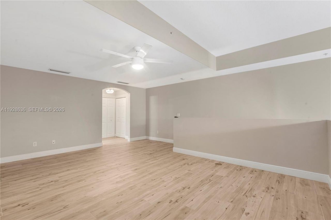 8395 SW 73rd Ave, Unit 105, Miami, FL 33143 Photo