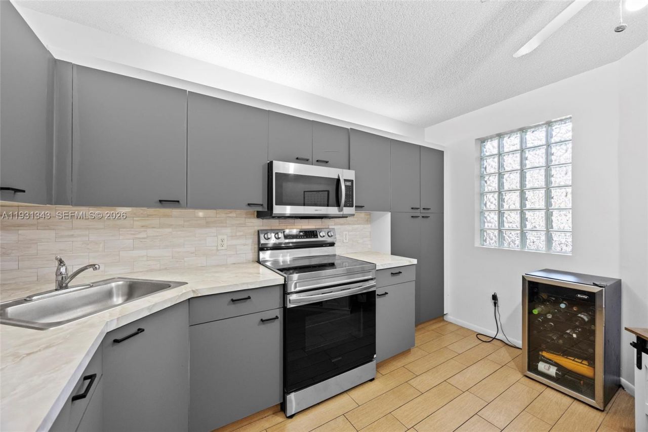 4300 NW 30th St, Unit 248, Coconut Creek, FL 33066 Photo