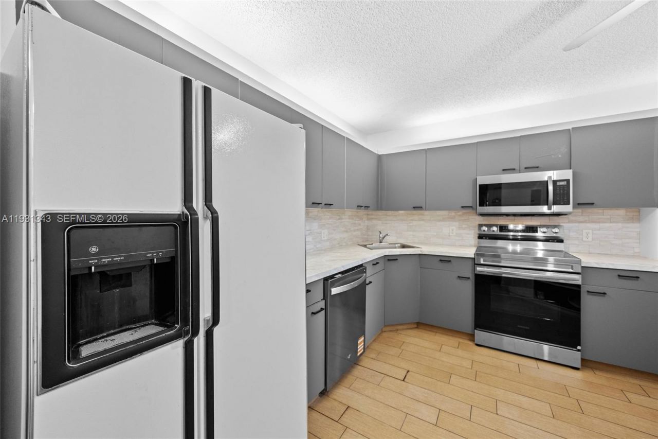 4300 NW 30th St, Unit 248, Coconut Creek, FL 33066 Photo