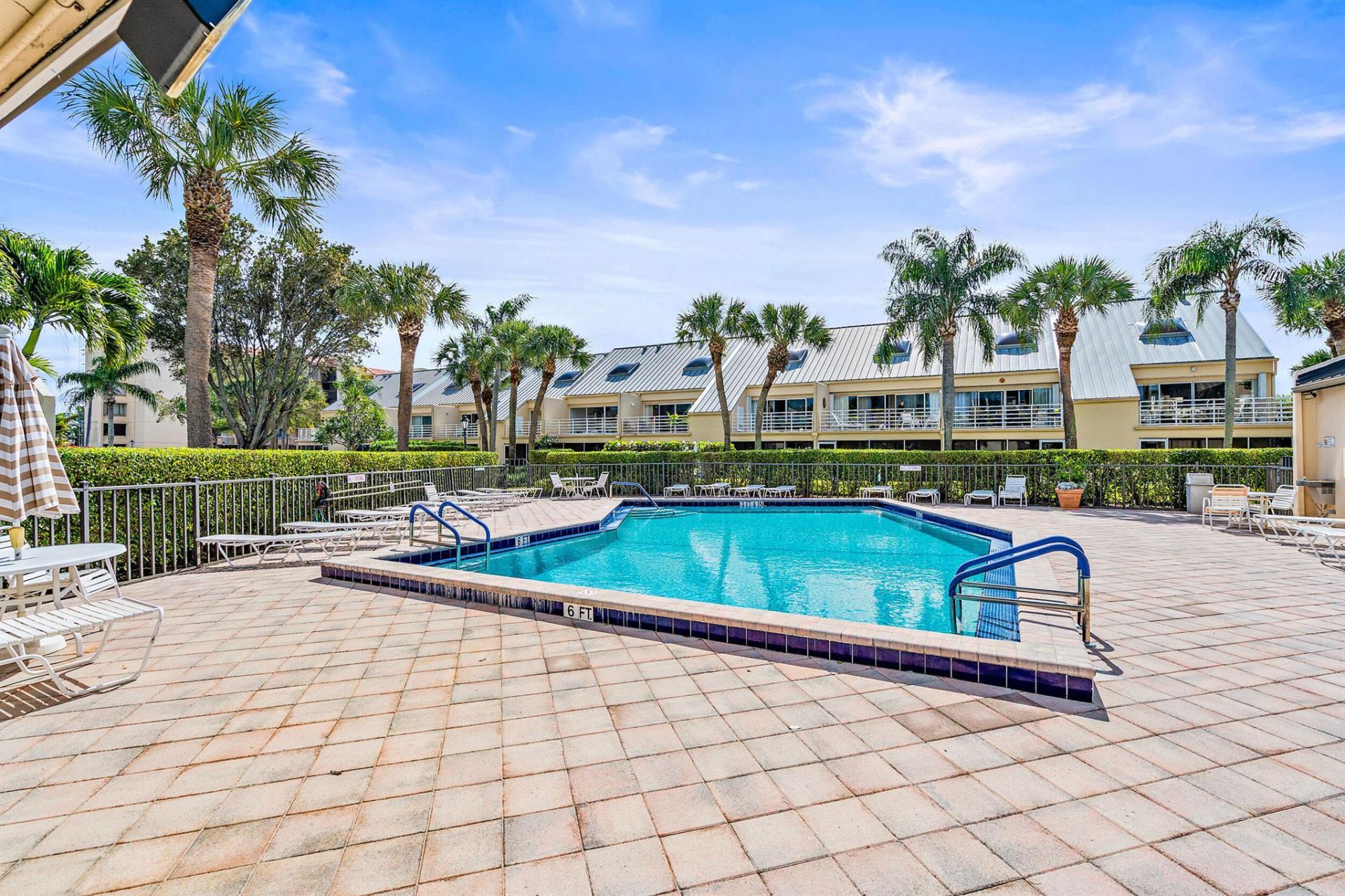 1605 S Us Highway 1, Unit E204, Jupiter, FL 33477 Photo