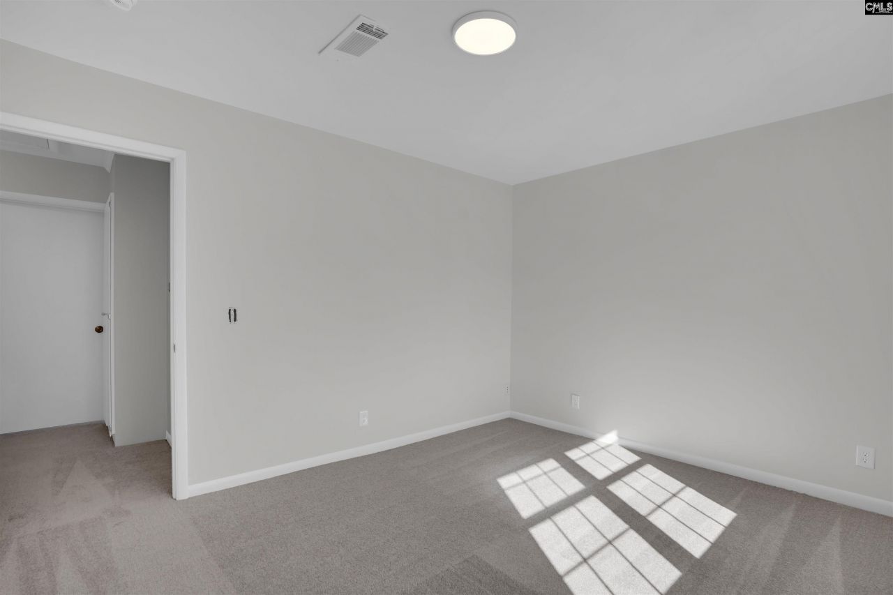 1913 Grays Inn Road Photo 21