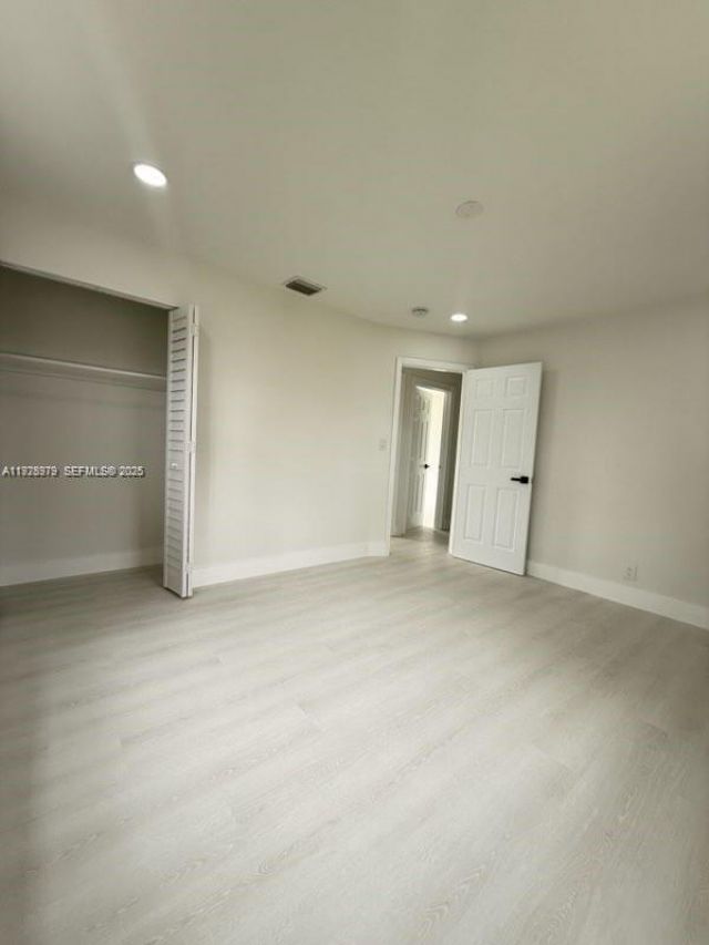 4529 SW 24th St, Fort Lauderdale, FL 33317 Photo