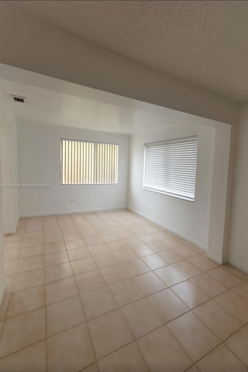 141 W 31st St , Hialeah, FL 33012 Photo