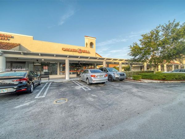 Natural Chicken Grill Business Sale of Franchise o, Miami, FL 33183