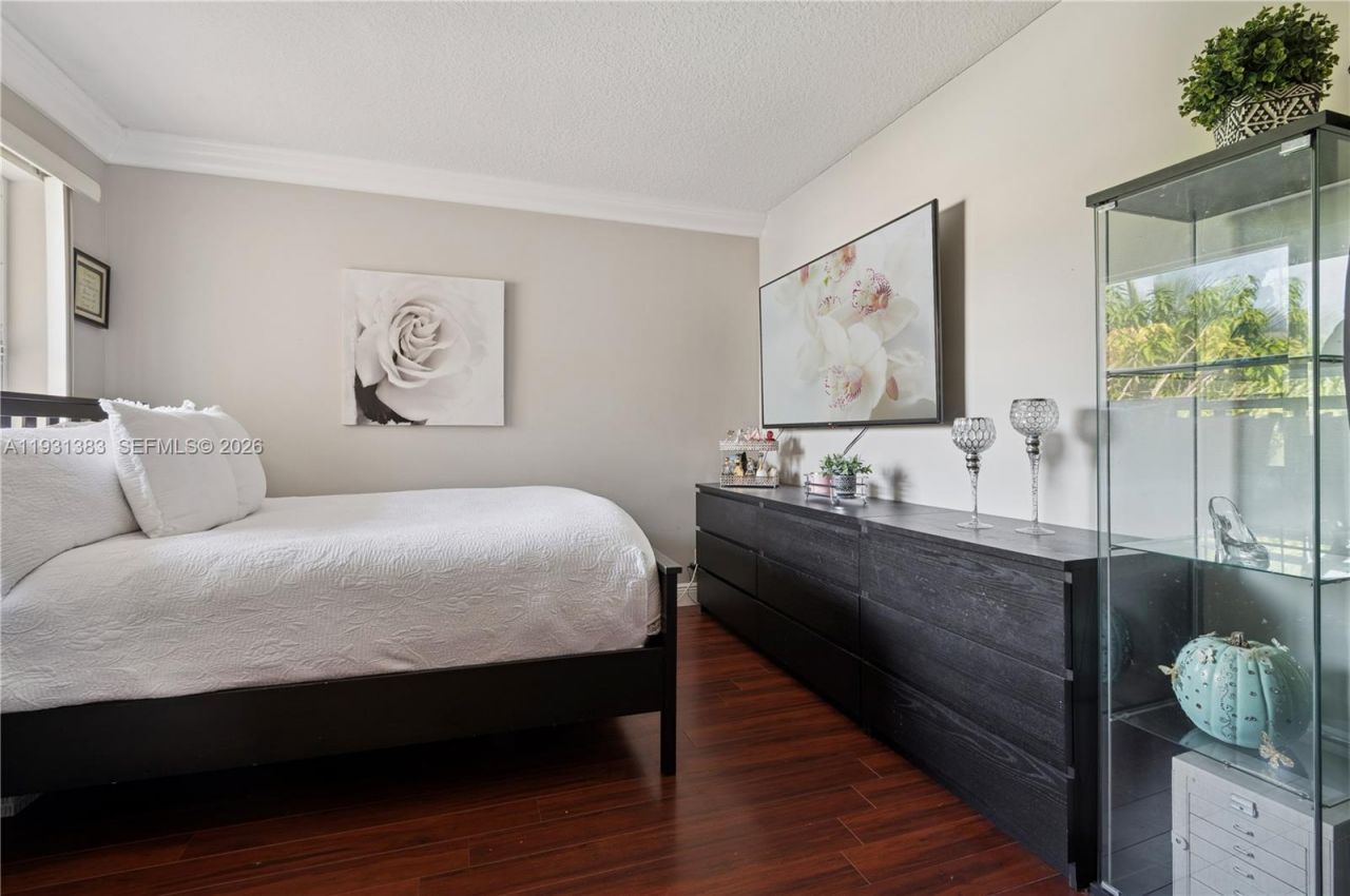 10871 NW 35th Pl, Sunrise, FL 33351 Photo