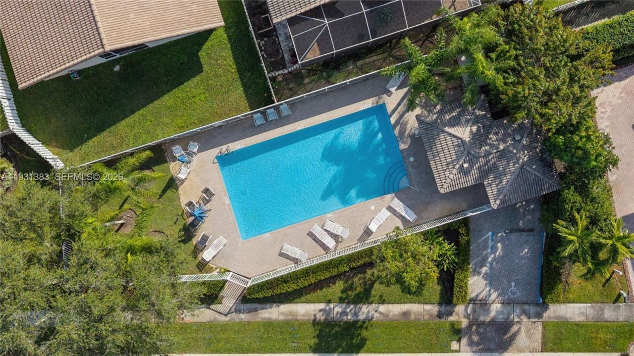 10871 NW 35th Pl, Sunrise, FL 33351 Photo