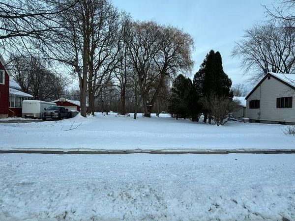 WISCONSIN AVENUE, North Fond Du Lac, WI 54937