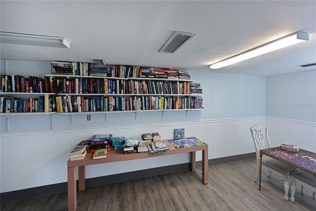 2901 26th Street W, Unit 320, Bradenton, FL 34205 Photo