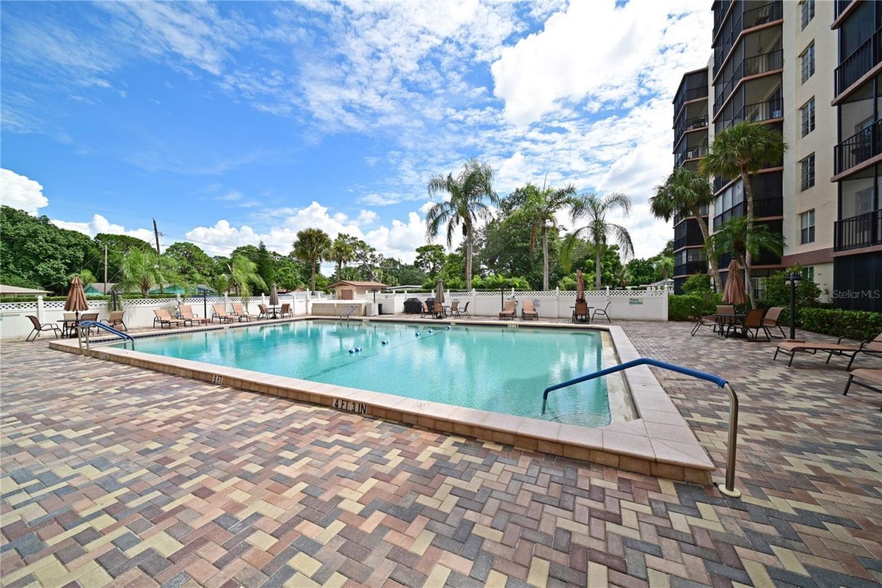 2901 26th Street W, Unit 320, Bradenton, FL 34205 Photo
