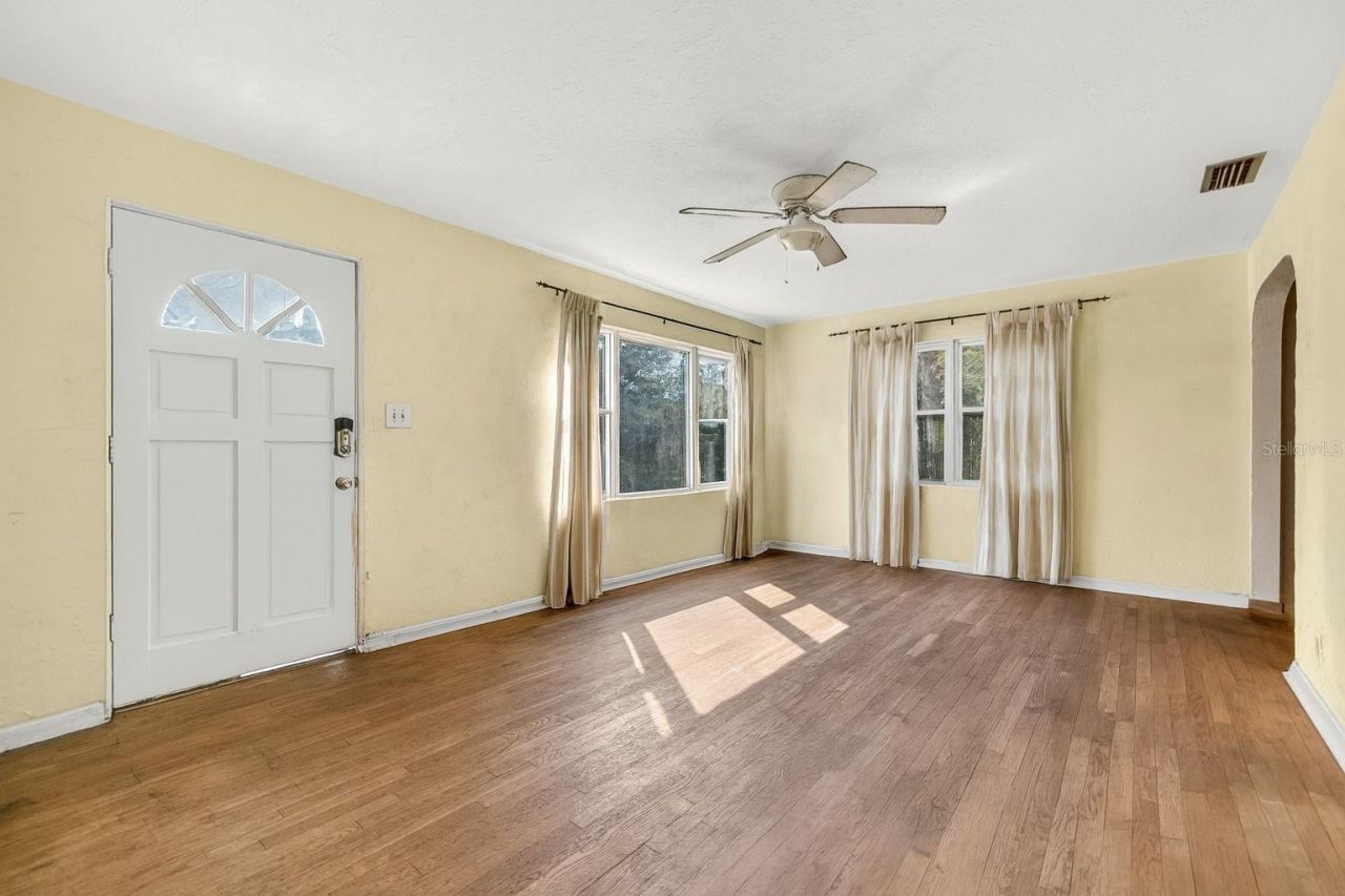 2509 Dartmouth Avenue N, Saint Petersburg, FL 33713 Photo