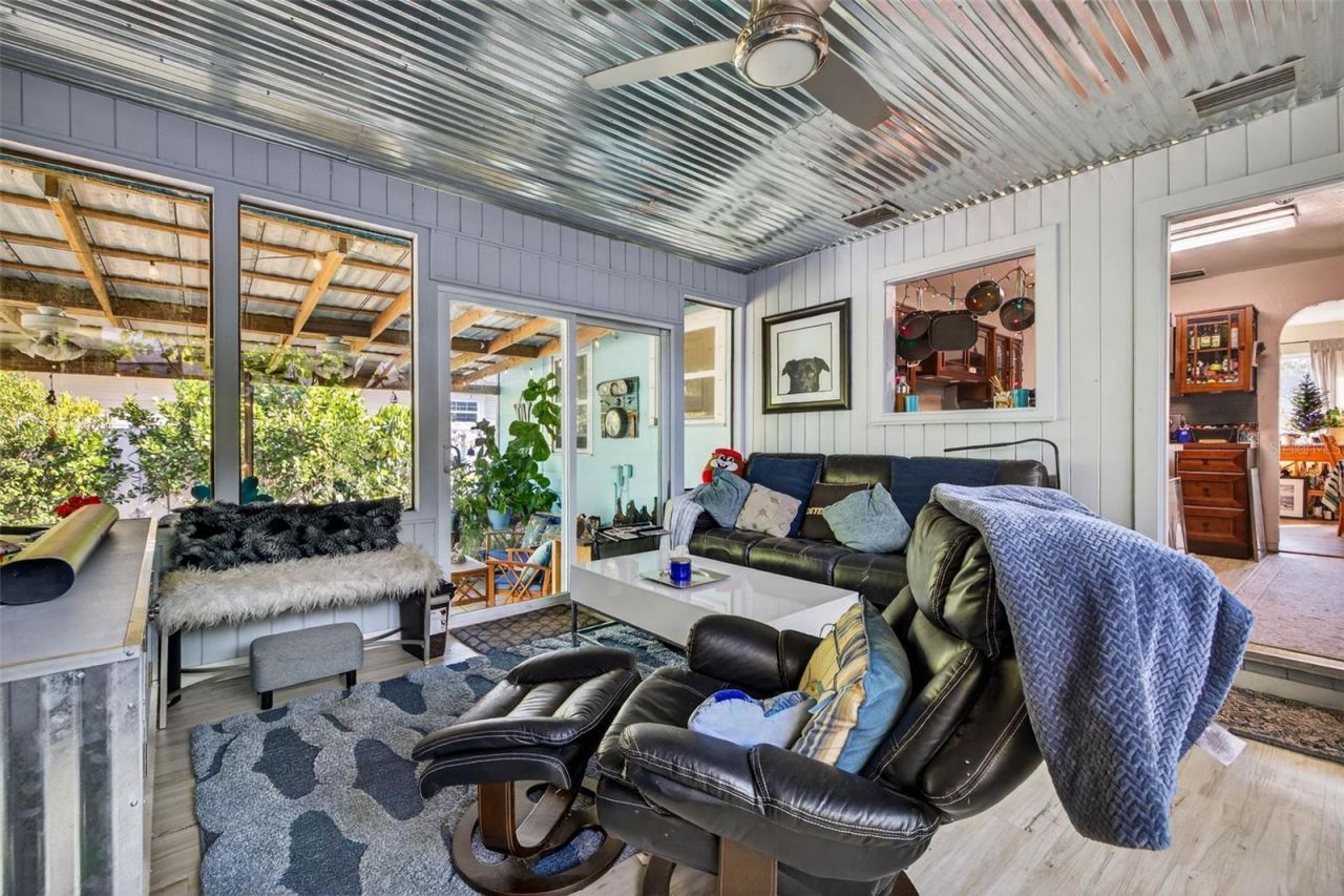 2509 Dartmouth Avenue N, Saint Petersburg, FL 33713 Photo