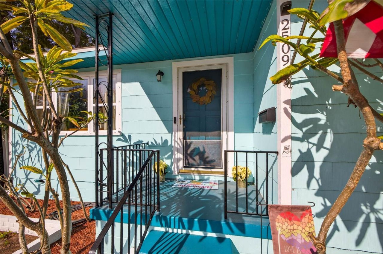 2509 Dartmouth Avenue N, Saint Petersburg, FL 33713 Photo