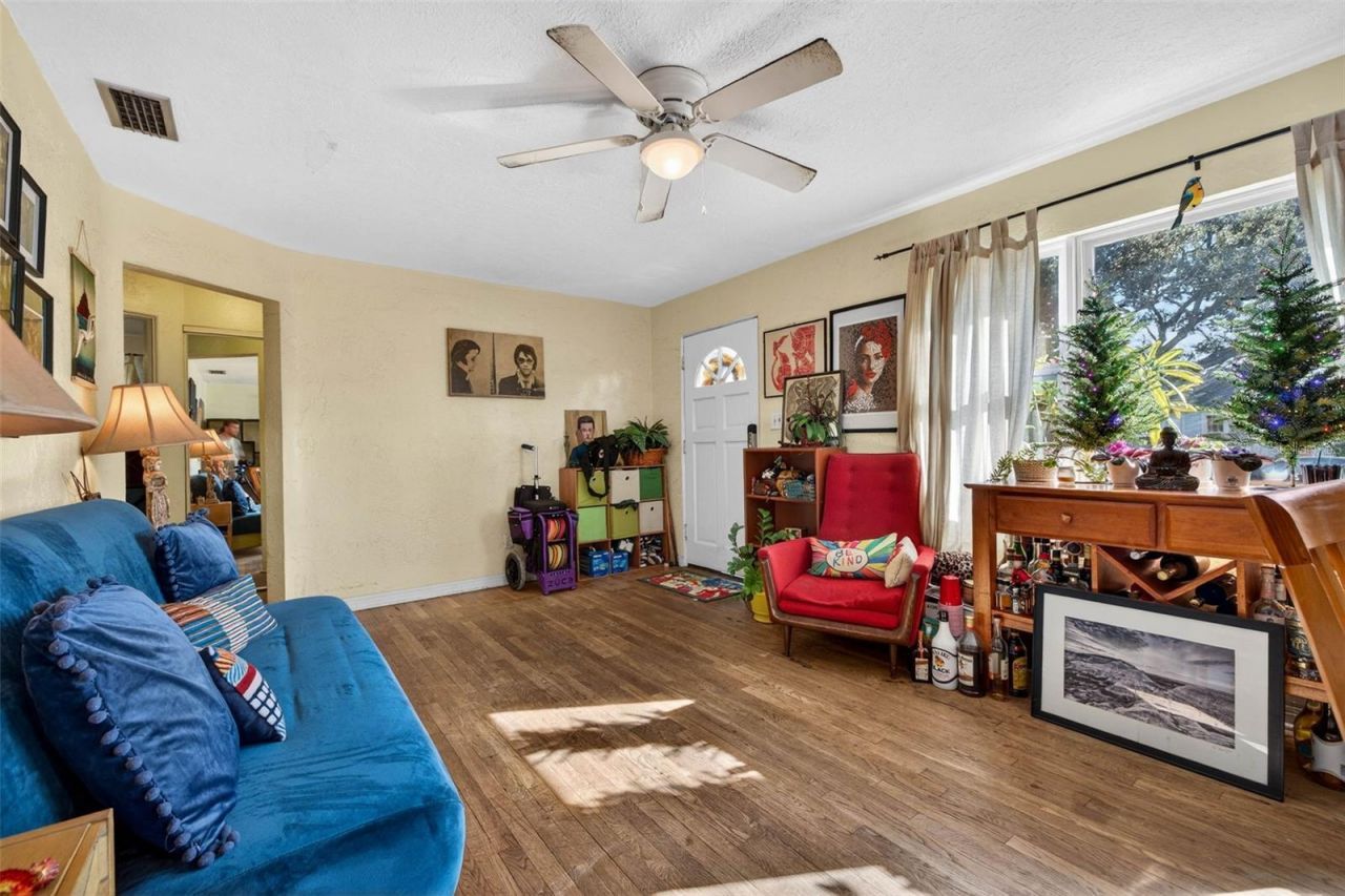 2509 Dartmouth Avenue N, Saint Petersburg, FL 33713 Photo