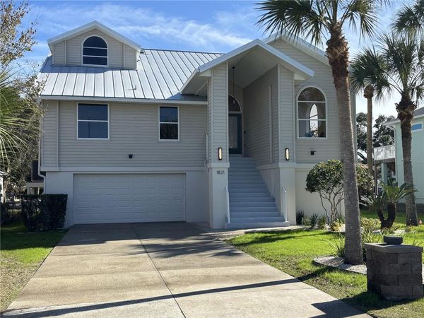 1821 NW 20TH AVENUE, CRYSTAL RIVER, FL 34428