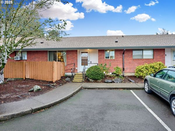 11545 SW MAJESTIC LN, Unit 4, King City, OR 97224