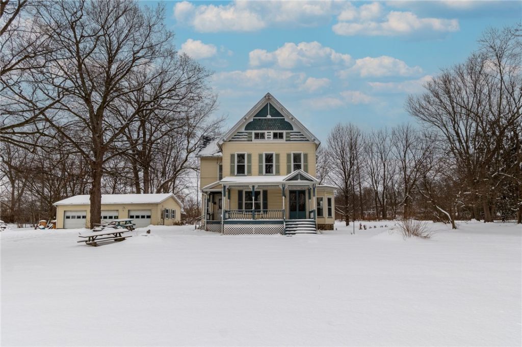 206 E Genesee Street, Clyde, NY 14433 Main Photo