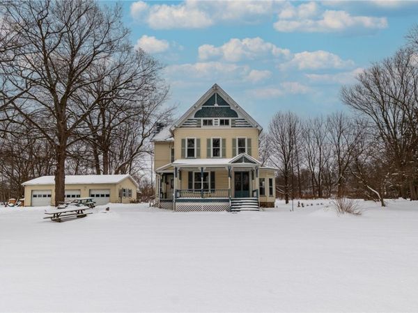 206 E Genesee Street, Clyde, NY 14433