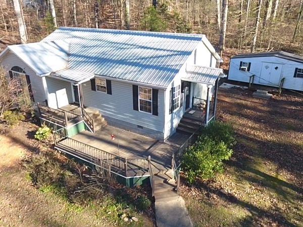 813 Normandy Trail, Lavonia, GA 30553