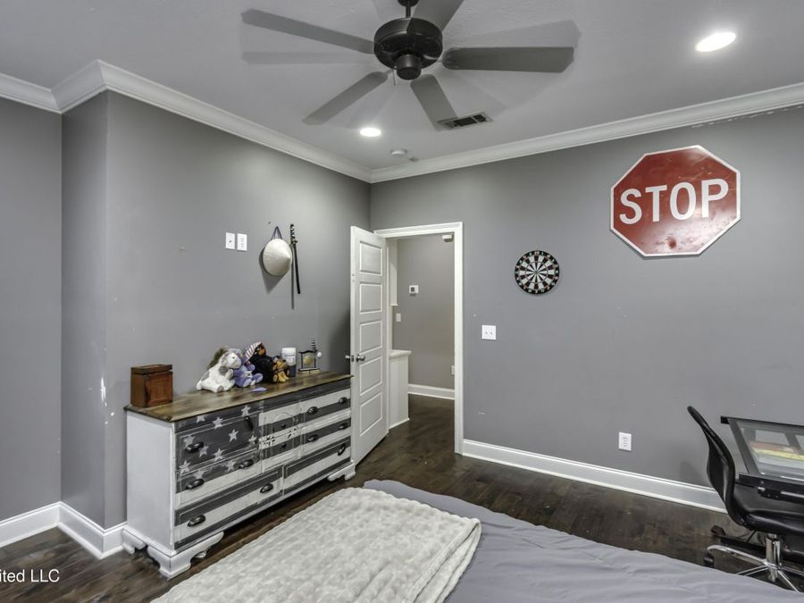 Property Image 63