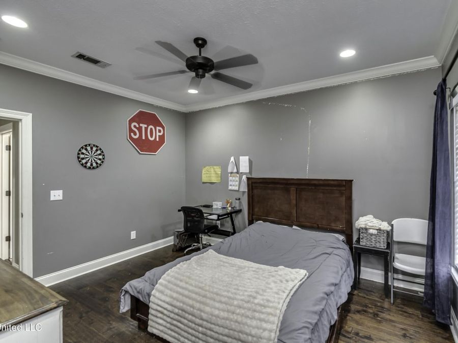 Property Image 64