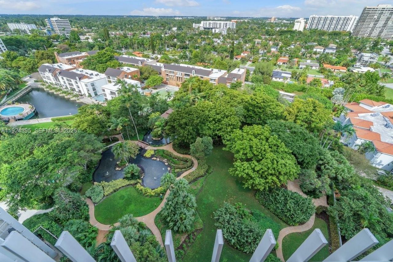 4000 Towerside Ter, Unit 1807, Miami, FL 33138 Photo