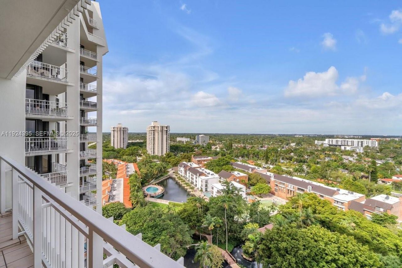 4000 Towerside Ter, Unit 1807, Miami, FL 33138 Photo