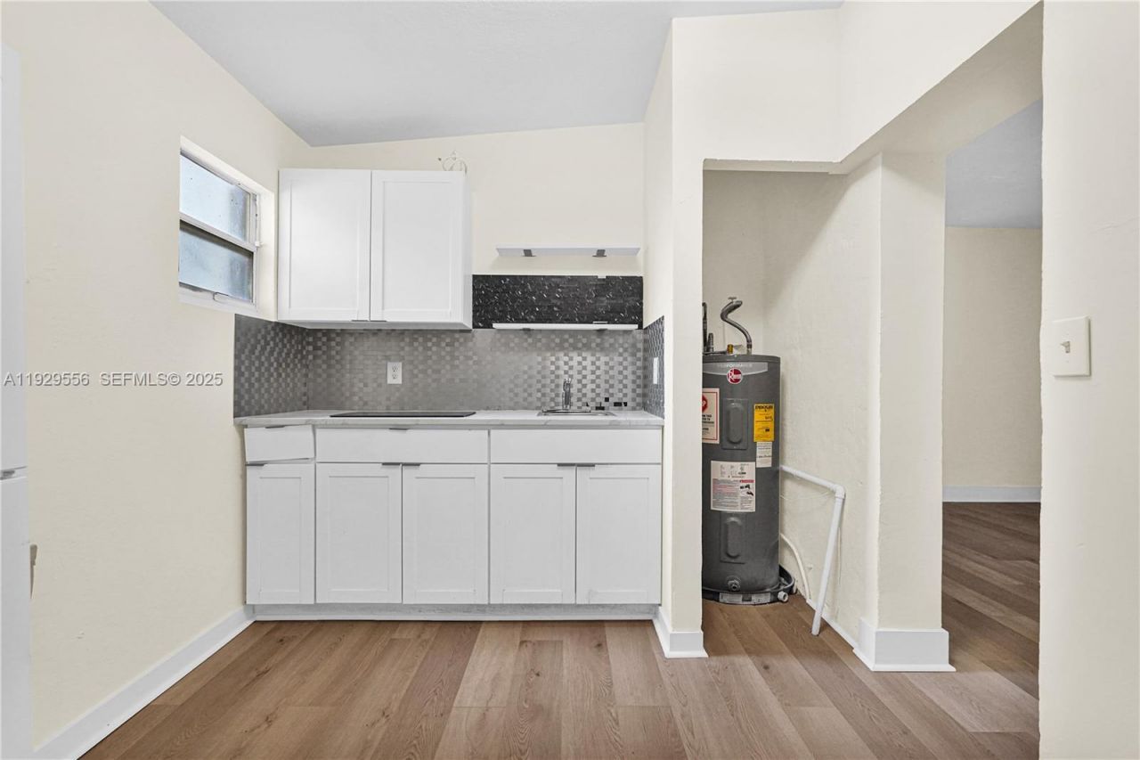 47 NW 49th St, Unit 3, Miami, FL 33127 Photo