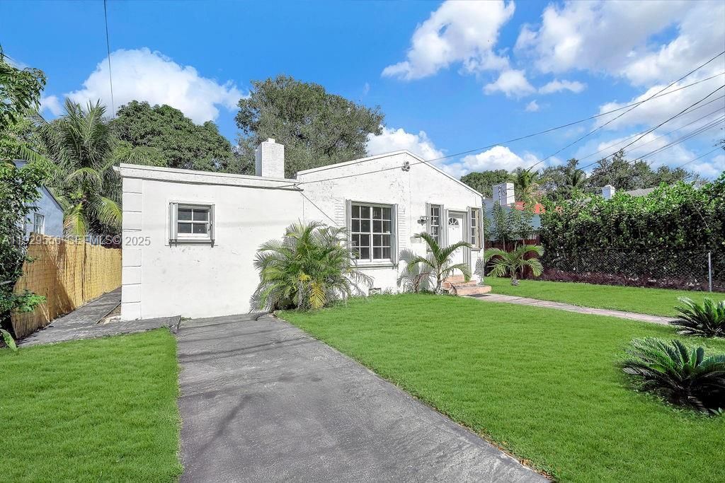 47 NW 49th St, Unit 3, Miami, FL 33127 Photo