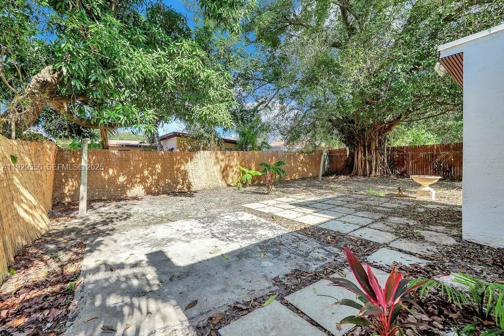 47 NW 49th St, Unit 3, Miami, FL 33127 Photo