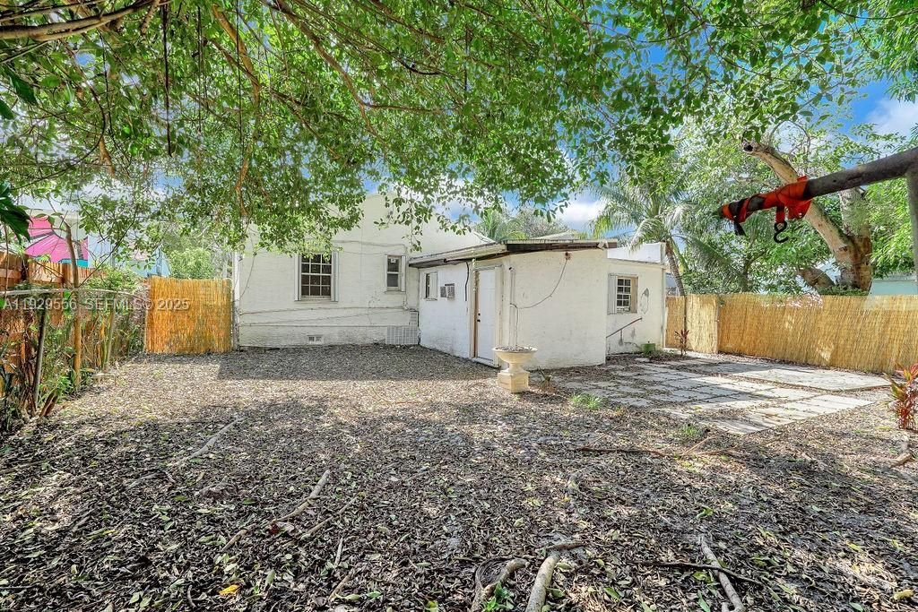 47 NW 49th St, Unit 3, Miami, FL 33127 Photo